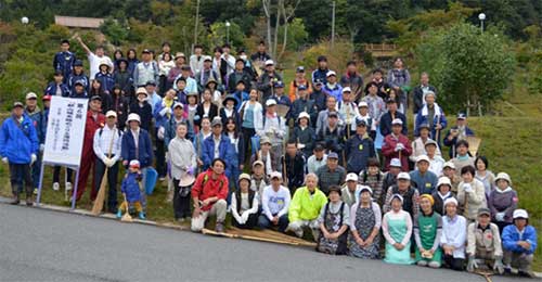 安芸高田市地域事業振興団 第6回郡山城史跡めぐりと清掃ボランティア