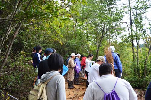 安芸高田市地域事業振興団　第6回郡山城史跡めぐりと清掃ボランティア