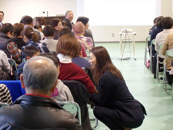 安芸高田市地域振興事業団 オリンピックメダリスト寺川綾さんをお迎えした「トップスイマーに学ぼう」